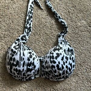 Venus Bathing Suit Top